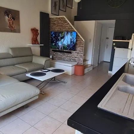 Apartment Maisonnette T2 Piscine Parking